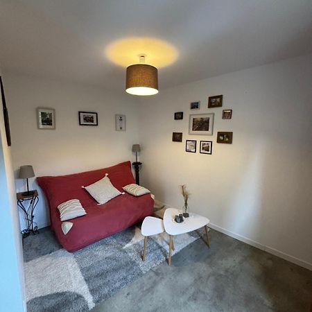 Charmant Studio Argenton Sur Creuse Exterior photo