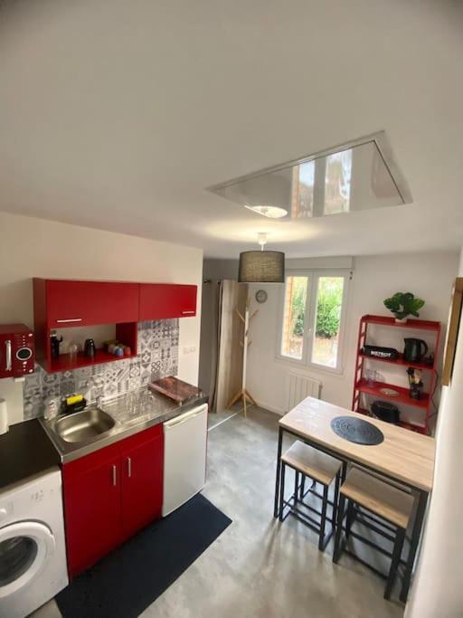 Charmant Studio Argenton Sur Creuse Exterior photo